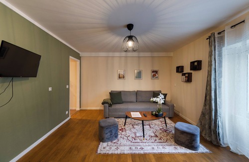 Villiers-sur-Marne Apartment | Green Dream: proximity Paris & Disneyland