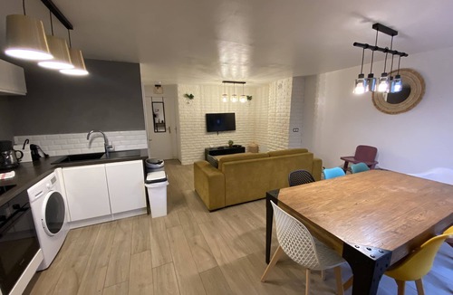Magny-le-Hongre Apartment | Green Factory By Plaza - Near Disneyland Paris