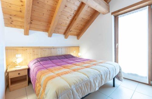 Roana Apartment | Green house