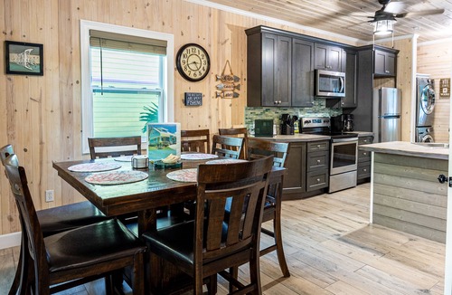 Spanish Wells House | Green Turtle/Beach/Free GolfCart/Kayak/Umbrella/Chairs/Quiet Dead End