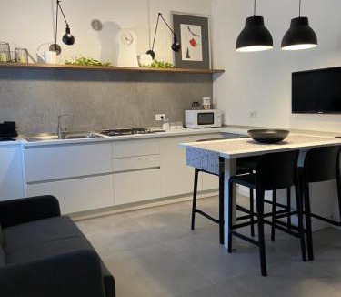 Treviso Apartment | Greenway Apartment
