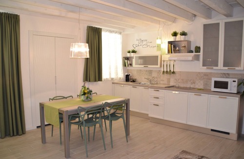 Citta Antica Apartment | Ground floor superior apartment set in a restored 18th-century building
