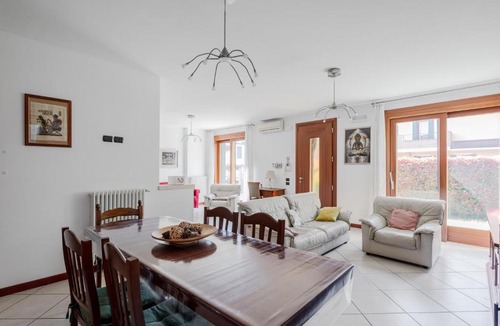 Abano Terme Apartment | GuestHost - Sweety Kalimera House with Private Parking&Garden!