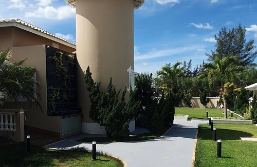 Grussai House | Há Pousada Dom Quixote Esta a 1 Minuto do mar e lhe Oferece Requinte e Aconchego