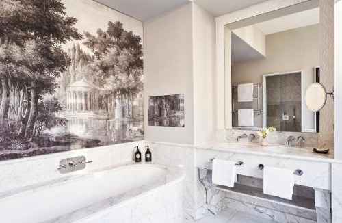 Champs-Elysees Hotel | Hôtel Barrière Fouquet's Paris