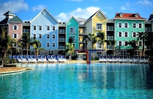 Paradise Island Villa | Harborside Resort at the Atlantis wristbands included