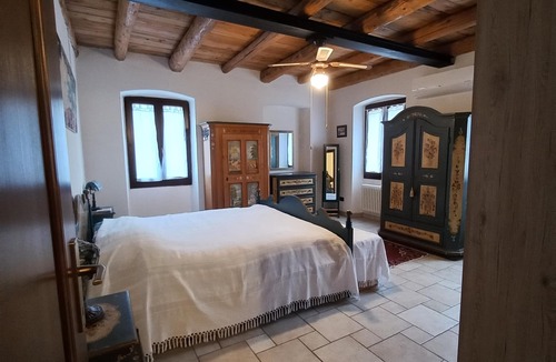 Rivoli Veronese Other | Haus fùr Familien, Freunden und Haustieren Mitten im Grùne Nahe am Garda See