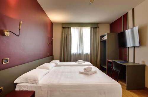 Cicognolo Hotel | HC Hotel Cremona Pilgrim's