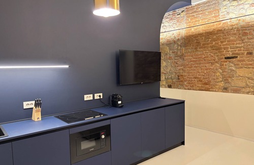 Verona City Centre Apartment | Heritage modern flat in Verona's heart