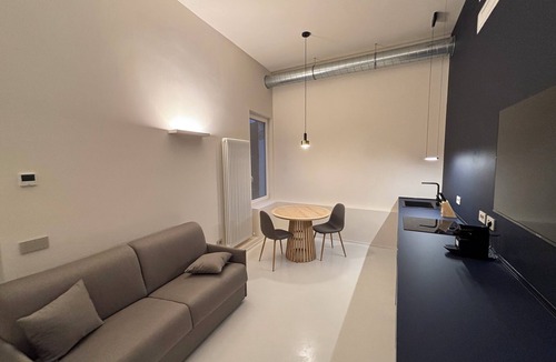 Verona City Centre Apartment | Heritage modern flat in Verona's heart
