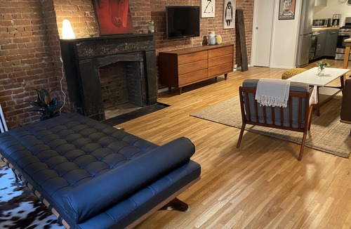 Boerum Hill Apartment | Historic Brownstone Brooklyn 1 BR Apt with garden for 1 month+ rentals