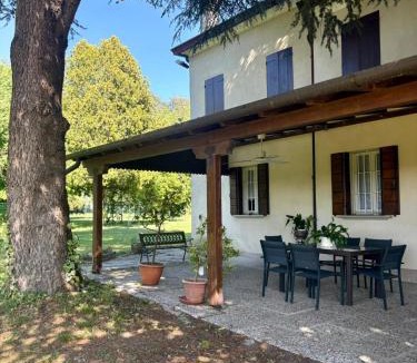 Campolongo Maggiore Villa | Historic Venetian Villa Garden - Parking - 30 min from Venice