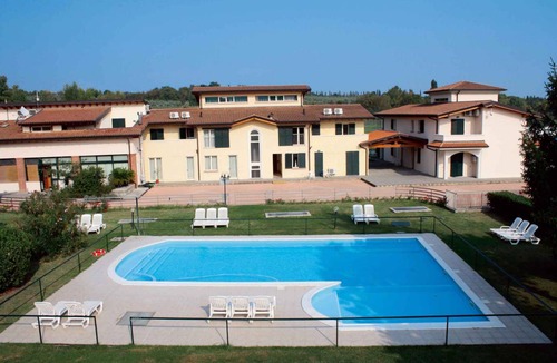 Cunettone-villa Apartment | Holiday apartment Residency Il Colombaro