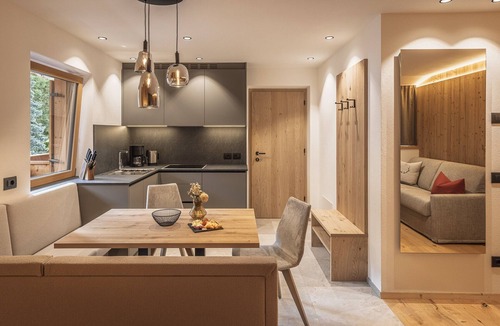 Mantana Apartment | Holiday Apartment "Promberger - Corones" with Balcony, Mountain View and Sauna