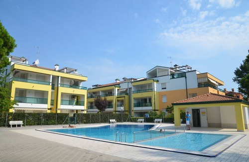 Bibione Lido del Sole Apartment | Holiday apartment with balcony and air conditioning