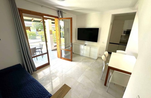 Bibione Apartment | Holiday apartment with garden and air conditioning