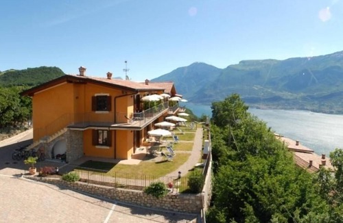 Prabione Apartment | Holiday flat "Three-room flat with balcony
