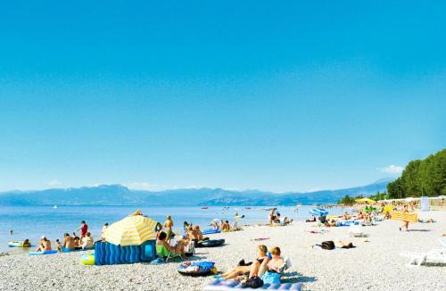 Peschiera del Garda House | Holiday Home Camping Butterfly-2 by Interhome