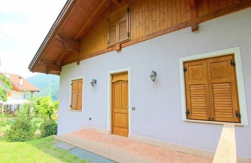 Caldes House | Holiday Home in Caldes near Ski Lift