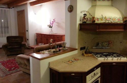 Velo d'Astico House | Holiday home in Velo d Astico 25854