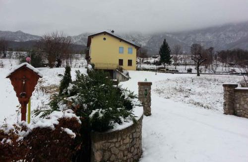 Velo d'Astico House | Holiday home in Velo d Astico 25854