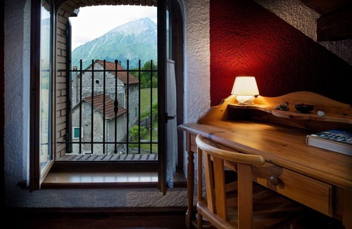 Ponte nelle Alpi House | Holiday house Ponte Nelle Alpi for 1 - 5 persons with 2 bedrooms - Holiday home