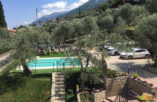 Magugnago Apartment | Holiday House Margherita