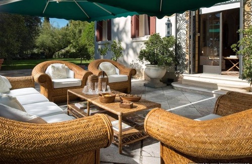 Asolo Villa | holiday vacation large villa rental italy, veneto, asolo, near venice, pool, view, air conditioning, internet wi-fi, mai