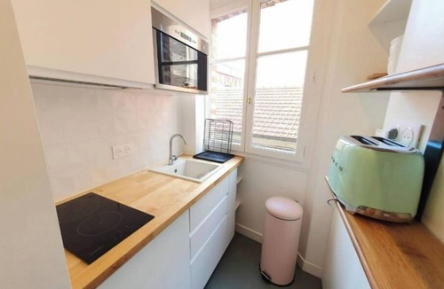 Quartier de la Goutte-d'Or Apartment | Home Sweet Home Doudeauville