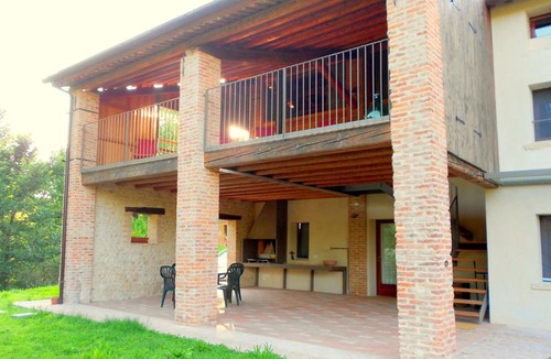 Asolo House | Homely Farmhouse in Pagnano Italy near Forest