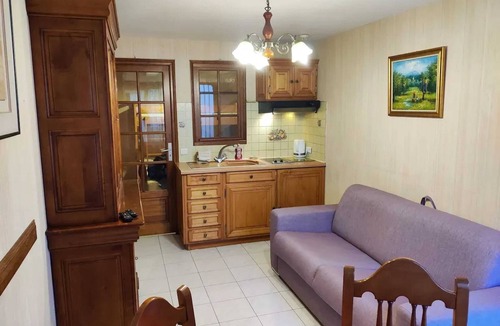 Alfortville Apartment | Homerez - Cosy apt in Alfortville