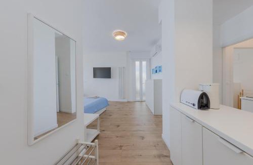 Old Town Apartment | HOMESTWENTY3 - Home seven - Renovated in 2026