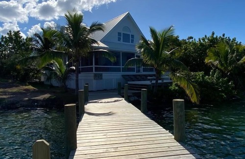 Hope Town House | Hope Town harbor period home with lighthouse view