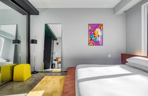 Chelsea Hotel | Hotel Alameda, Highline