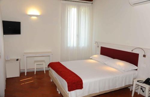 Malo Hotel | Hotel Albergo al Sole