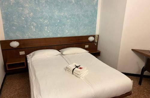 Lazise Old Town Hotel | Hotel "ALBERGO DA PINA"