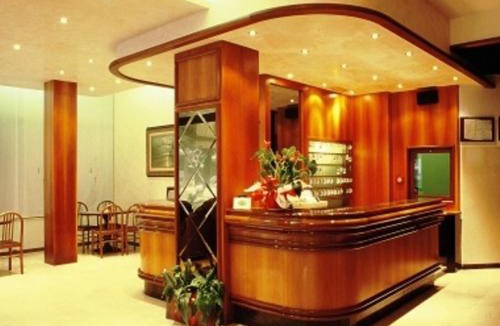 Faro Hotel | Hotel Alla Rotonda