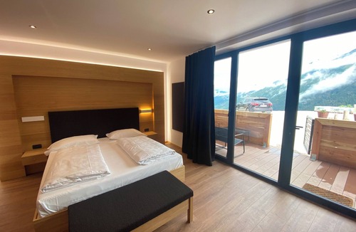 San Candido Hotel | Hotel Almhof