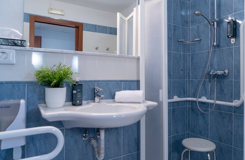 Cavaso del Tomba Hotel | Hotel Canova