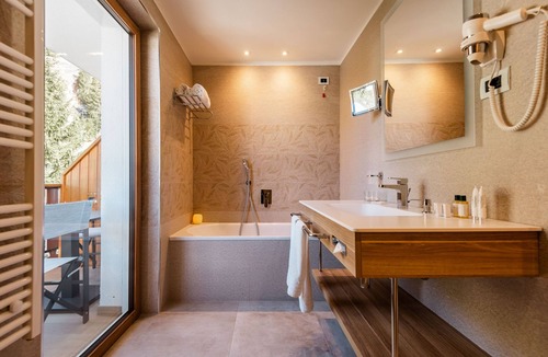 Canazei Hotel | Hotel Cesa Tyrol