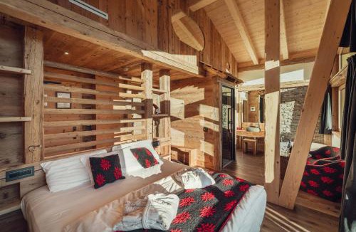 Cortina d'Ampezzo Historic Centre Hotel | Hotel Ciasa Lorenzi