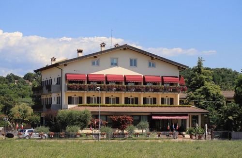 Montioni Hotel | Hotel da Roberto