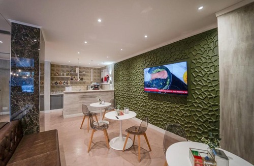 San Faustino-Madonnina-Quattroville Hotel | Hotel Donatello