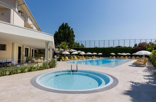 Colombare Hotel | Hotel Du Parc