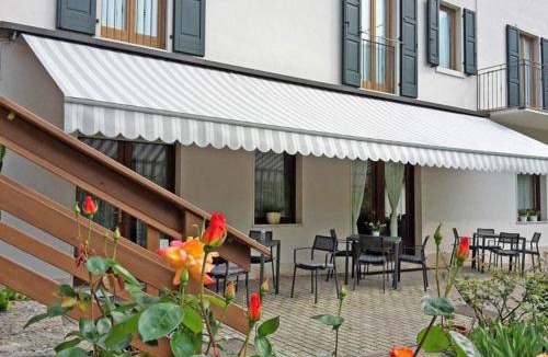 Ceniga Bed & Breakfast | Hotel Garnì Delle Rose