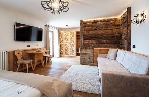 Selva di Val Gardena Hotel | Hotel Jägerheim