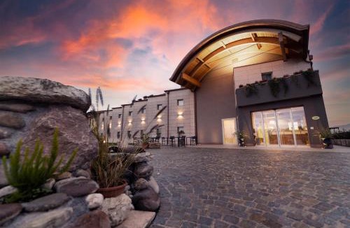 Castel d'Azzano Hotel | Hotel La Caporala