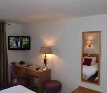 10th Arrondissement Hotel | Hotel Little Regina