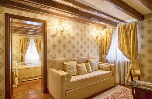 Dorsoduro Hotel | Hotel Palazzo Stern