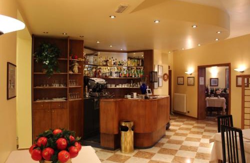 Varago Hotel | Hotel Ristorante Dotto